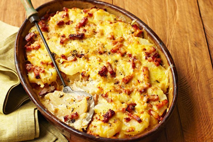 Швейцарски специалитет Tartiflette